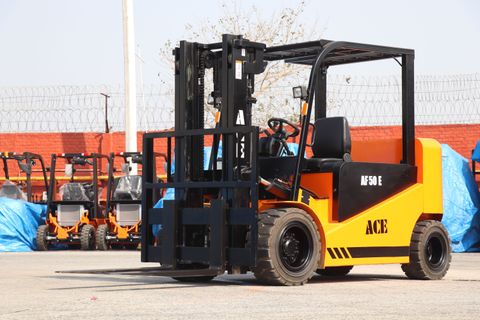 Electric Forklifts: Explore Types, Features, Insights, Suggestions, and Useful Resources